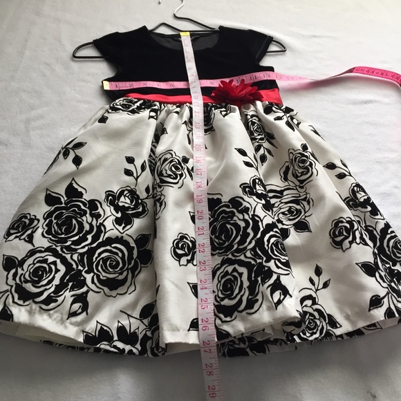 Girls Black White Velour Roses Fit & Flare Dress - Picture 8 of 8